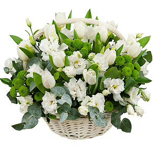 lisianthus - 6, Athos pom Feeling Green - 7, Tulip white - 15, Large Basket, Oasis, Eucalyptus Cinerea, Film