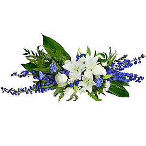 Table arrangement &laquo;Together forever&raquo; with delivery Yaroslavl