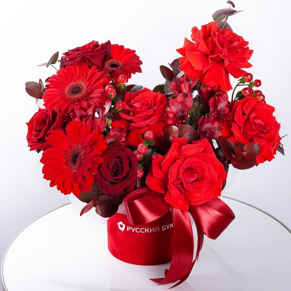 Red rose Nina 50 cm - 4, Rose Red 50 cm Ecuador - 5, Gerbera red - 3, Alstromeria Red, Bright Pink - 5, Round flower box small , Oasis, Ribbon, Hypericum, Eucalyptus