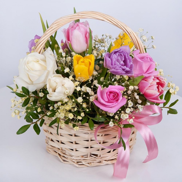 Pink rose 50 cm - 3, White rose 50 cm - 2, Pink tulip - 2, Gypsophila - 1, Tulip white - 4, Yellow tulip - 2, Lilac tulip - 3, Small Basket, Oasis, Pistachio, Ribbon