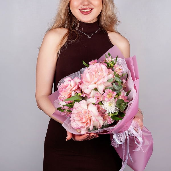 Rose Esperance - 5, Alstromeria white, soft pink - 4, Baltica White Spray Chrysanthemum - 2, Eucalyptus, Wrapping Paper