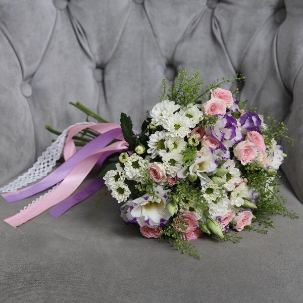 Bright pink spray rose mix, 50 cm - 9, Purple Lisianthus (Eustoma) - 7, Santini White Spray Chrysanthemum - 7, Green bell (1 pc.), Ribbon
