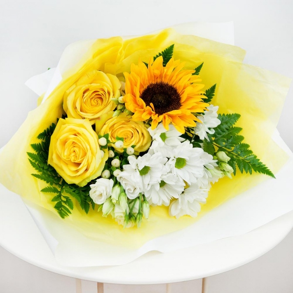 Bacardi White Spray Chrysanthemum - 2, Yellow rose 50 cm - 4, lisianthus - 1, Sunflower - 1, Fern (1 pc.), Hypericum, Wrapping Paper, Ribbon