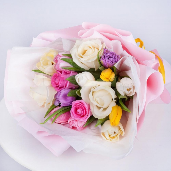 White rose 50 cm - 3, Pink rose 50 cm - 2, Pink tulip - 5, Tulip white - 8, Yellow tulip - 4, Lilac tulip - 3, Wrapping Paper, Ribbon