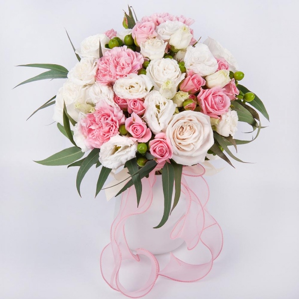 White rose 50 cm Ecuador - 9, Bright pink spray rose mix, 50 cm - 5, Pink carnation - 5, lisianthus - 4, Hypericum, Eucalyptus, Ribbon