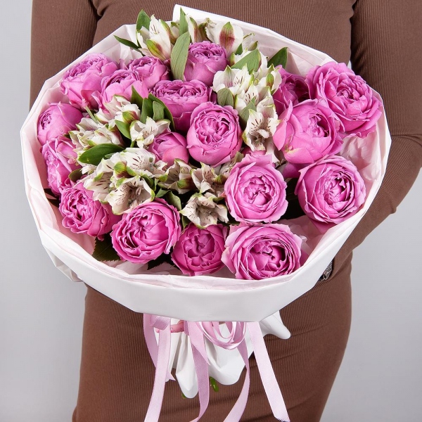 Peony sprayrose - 9, Alstromeria white, soft pink - 10, Wrapping Paper, Ribbon