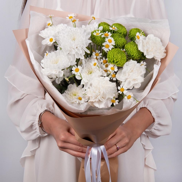 Baltica White Spray Chrysanthemum - 2, Carnation white, cream - 5, Chamomile - 2, Athos pom Feeling Green - 2, Wrapping Paper