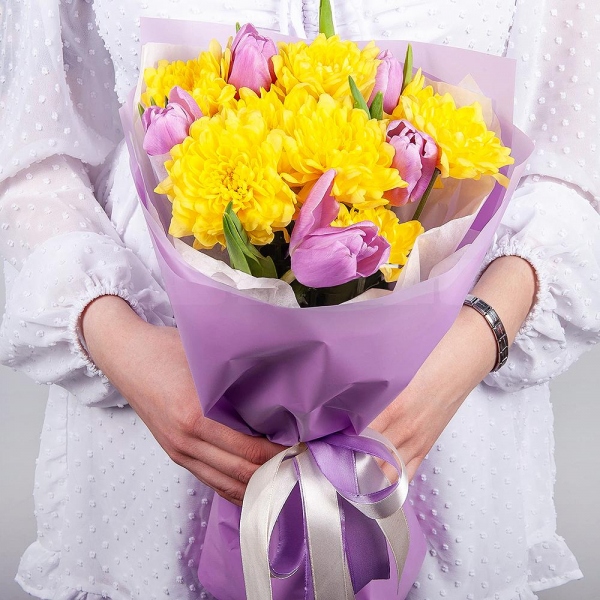 Baltica Yellow Spray Chrysanthemum - 2, Lilac tulip - 7, Wrapping Paper